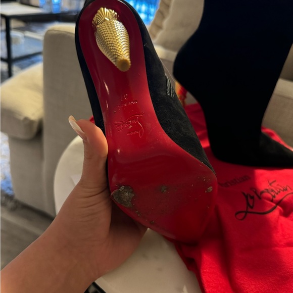 Authentic Christian louboutin heeled boots - Picture 8 of 8